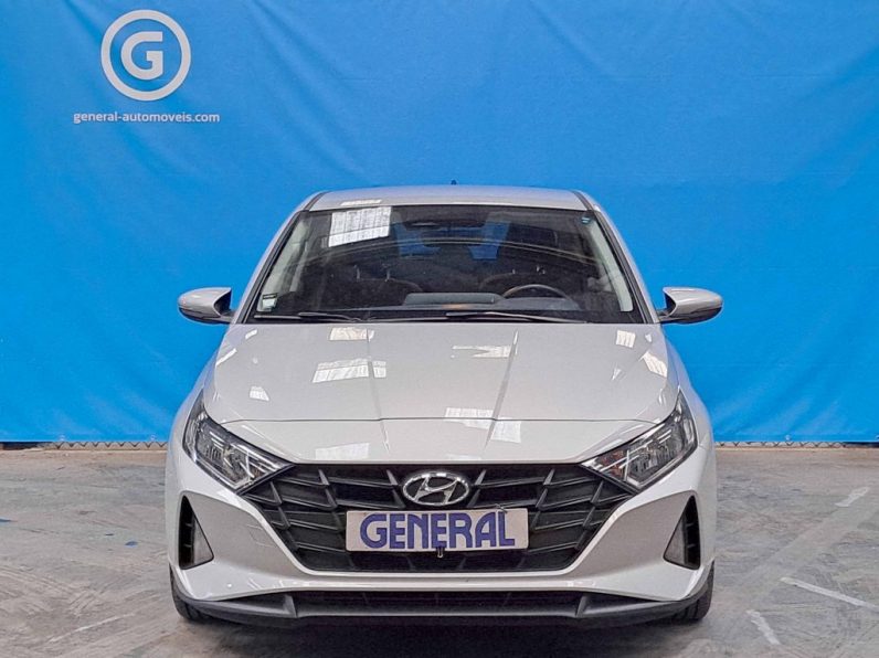 HYUNDAI i 20 1.2 CONFORT completo