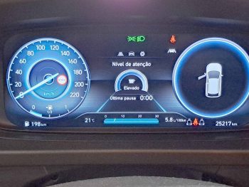 HYUNDAI i 20 1.2 CONFORT completo