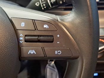 HYUNDAI i 20 1.2 CONFORT completo