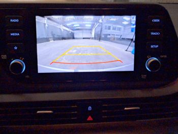 HYUNDAI i 20 1.2 CONFORT completo