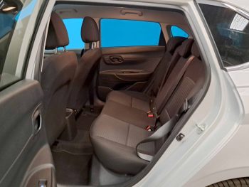 HYUNDAI i 20 1.2 CONFORT completo