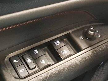 JEEP COMPASS 1.3 TG 4XE TRAILHAWK completo