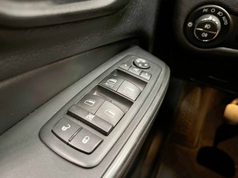 JEEP CHEROKEE 2.0 CRD LIMITED completo