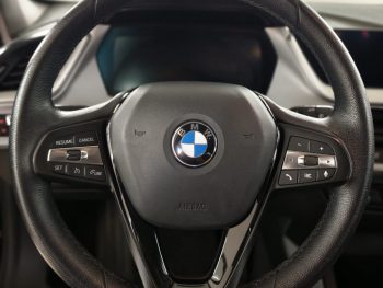 BMW 116 d Corporate Edition Auto completo