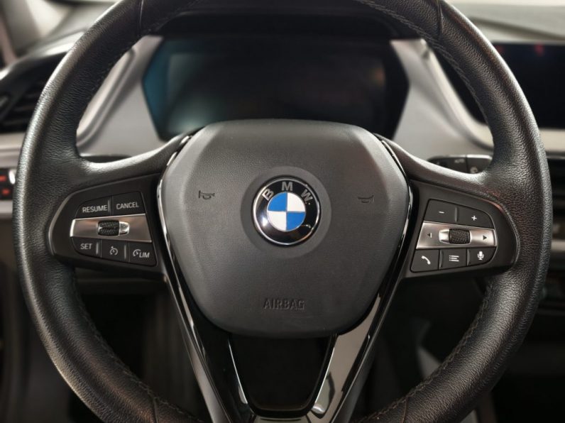 BMW 116 d Corporate Edition Auto completo