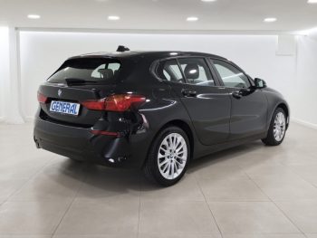 BMW 116 d Corporate Edition Auto completo
