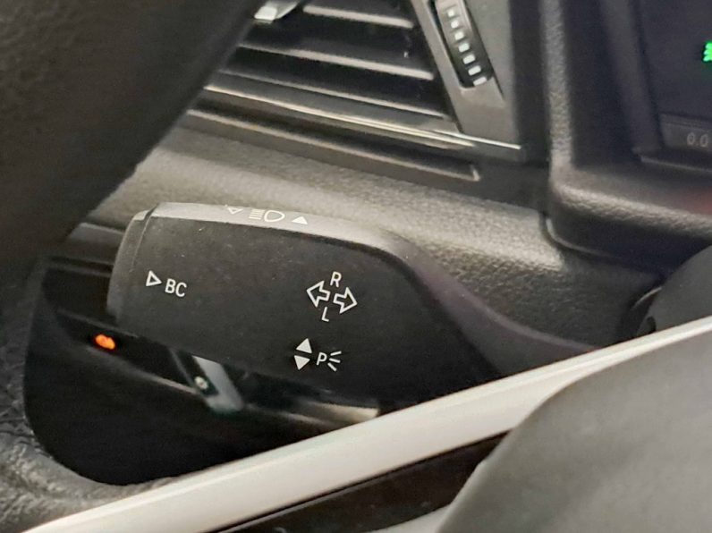 BMW 225XE ACTIVE TOURER completo