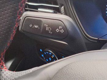FORD FOCUS 1.0 ECOBOOST MHEV ST-LINE completo