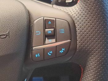 FORD FOCUS 1.0 ECOBOOST MHEV ST-LINE completo