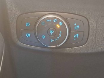 FORD FOCUS 1.0 ECOBOOST MHEV ST-LINE completo