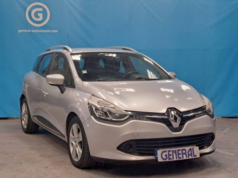 RENAULT CLIO SPORT TOURER 1.5 DCI EDC completo