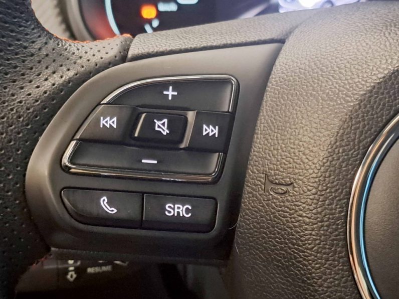 MG 1.0 T-GDI LUXURY completo