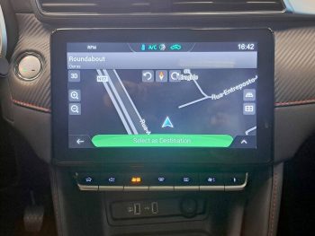 MG 1.0 T-GDI LUXURY completo