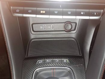 MG 1.0 T-GDI LUXURY completo