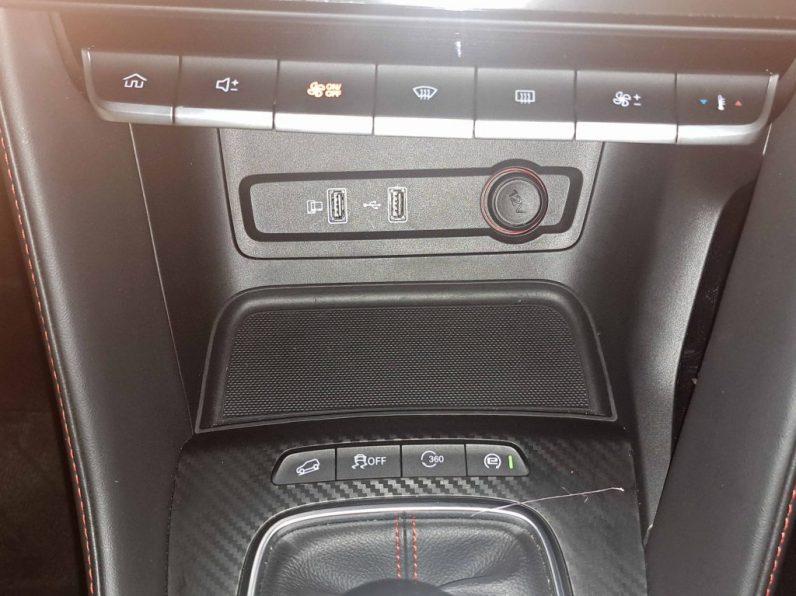 MG 1.0 T-GDI LUXURY completo