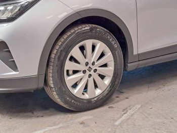 SEAT ARONA 1.0 TSI STYLE DSG completo