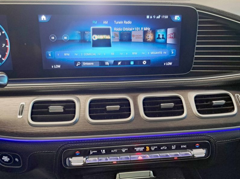 MERCEDES-BENZ GLE 53 AMG completo