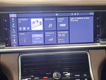 PORSCHE PANAMERA 4 HYBRID PLUG-IN completo