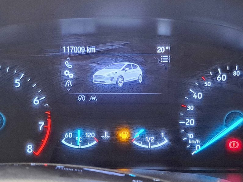 FORD FIESTA 1.1TI-VCT TREND completo