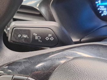 FORD FIESTA 1.1TI-VCT TREND completo