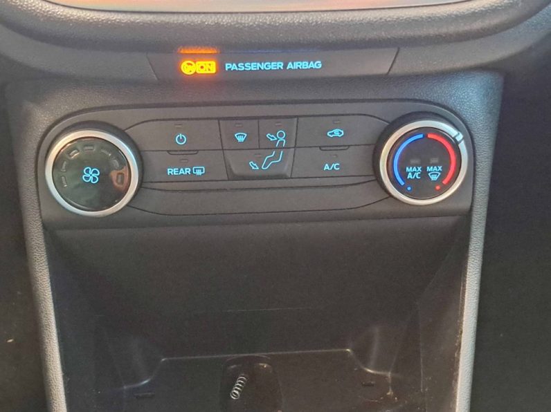 FORD FIESTA 1.1TI-VCT TREND completo