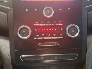 RENAULT MEGANE SPORT TOURER 1.5 DCI GT LINE EDS completo