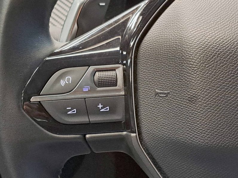 PEUGEOT 508 1.6HYBRID ACTIVE PACK completo