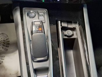 PEUGEOT 508 1.6HYBRID ACTIVE PACK completo