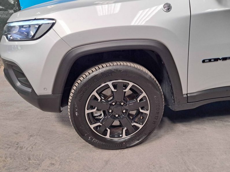 JEEP COMPASS 1.3 TG 4XE TRAILHAWK completo