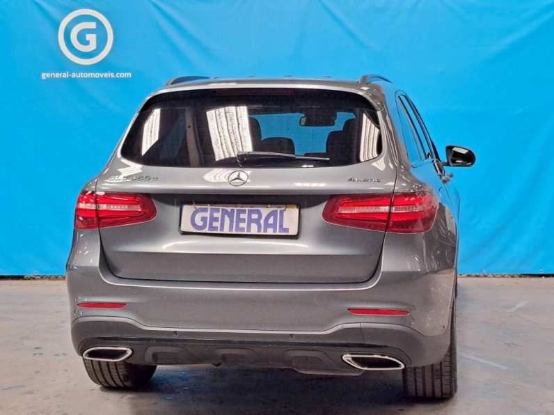 MERCEDES-BENZ GLC 350D AMG LINE 4MATIC completo
