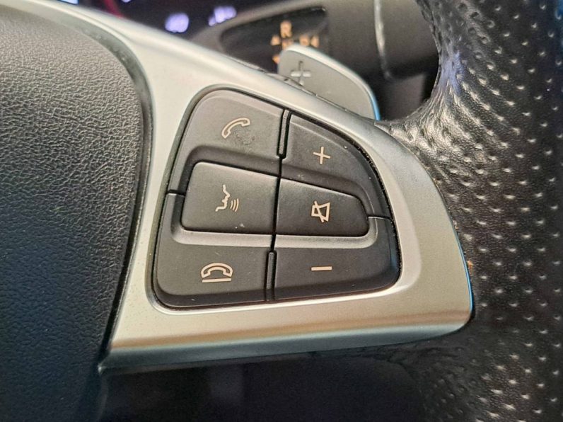 MERCEDES-BENZ GLC 350D AMG LINE 4MATIC completo