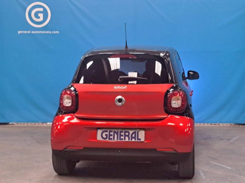 SMART FORFOUR 0.9 PASSION 90 AUTO completo
