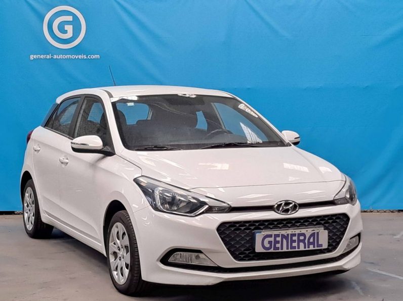 HYUNDAI i20 1.2 ACCESS completo
