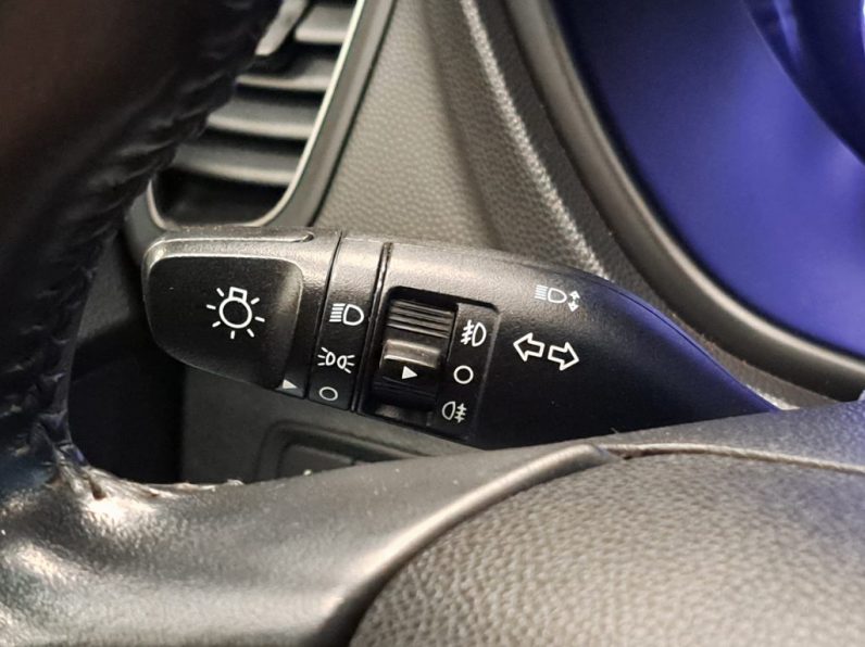 HYUNDAI i20 1.2 ACCESS completo