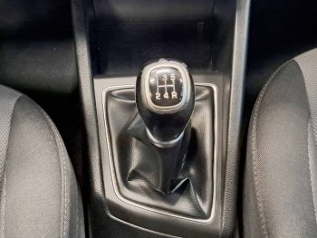 HYUNDAI i20 1.2 ACCESS completo