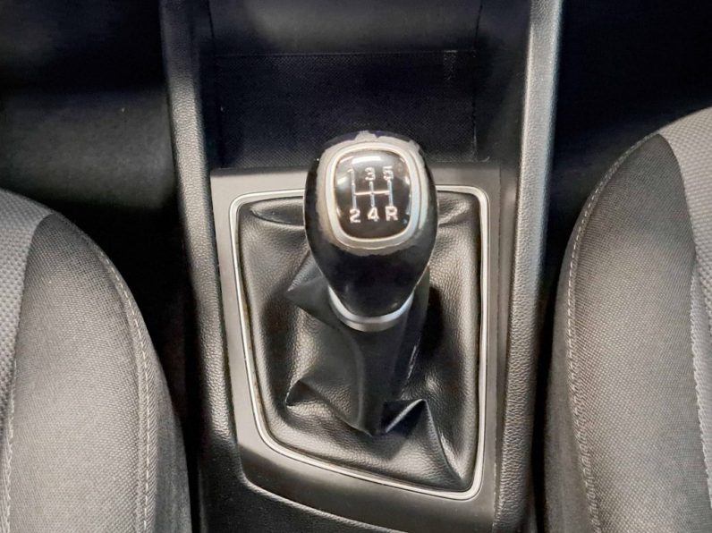 HYUNDAI i20 1.2 ACCESS completo