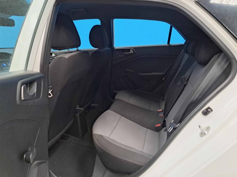 HYUNDAI i20 1.2 ACCESS completo