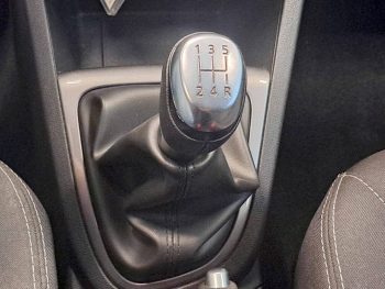 RENAULT CLIO SPORT TOURER 0.9 TCE LIMITED completo