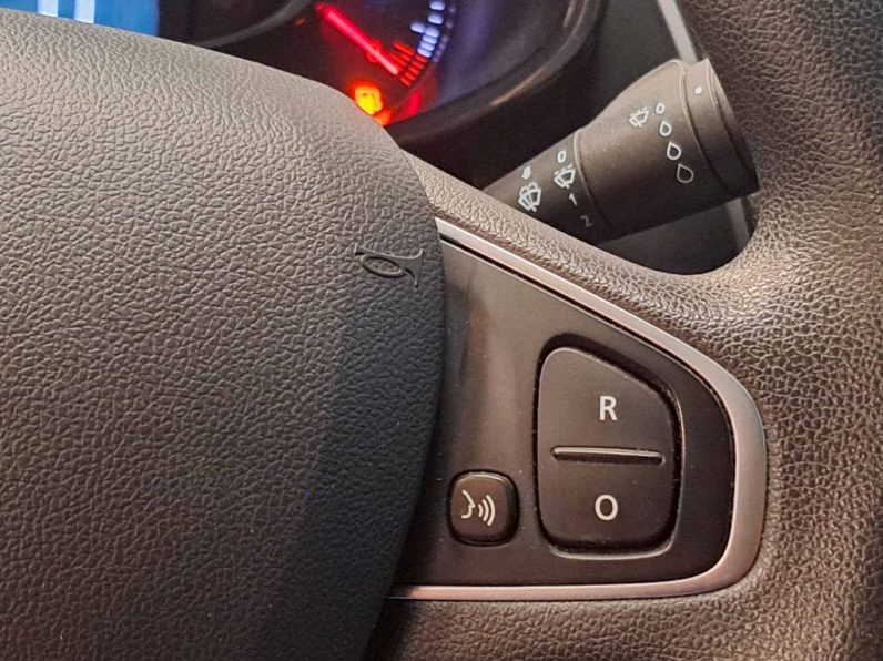 RENAULT CLIO 0.9 TCE ZEN completo