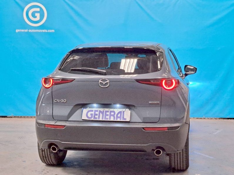 MAZDA CX-30 2.0 eSKYACTIV G HYBRID GASOLINA completo