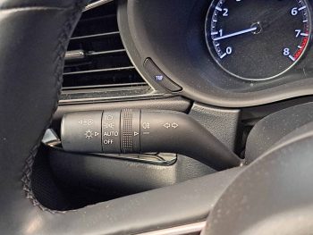 MAZDA CX-30 2.0 eSKYACTIV G HYBRID GASOLINA completo