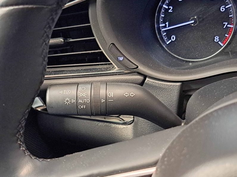 MAZDA CX-30 2.0 eSKYACTIV G HYBRID GASOLINA completo