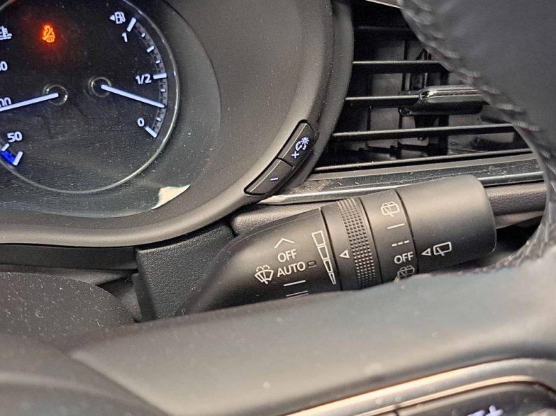 MAZDA CX-30 2.0 eSKYACTIV G HYBRID GASOLINA completo