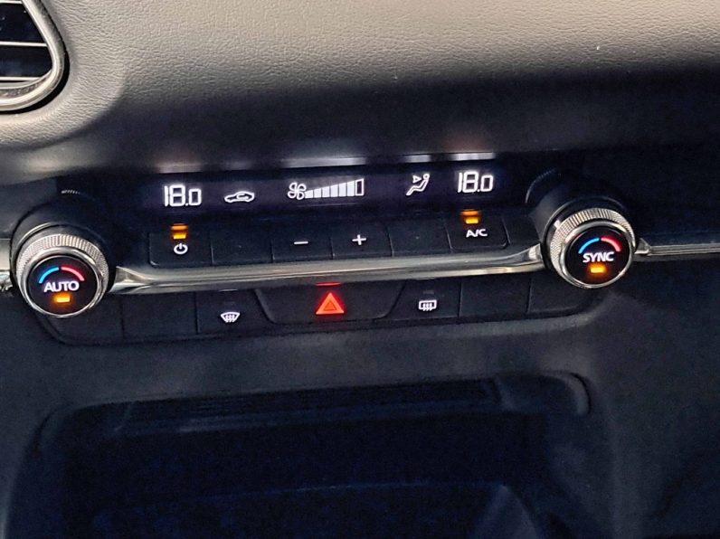 MAZDA CX-30 2.0 eSKYACTIV G HYBRID GASOLINA completo