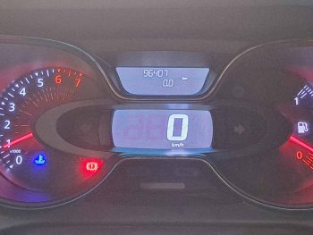 RENAULT CAPTUR 1.5 DCI EXCLUSIVE completo