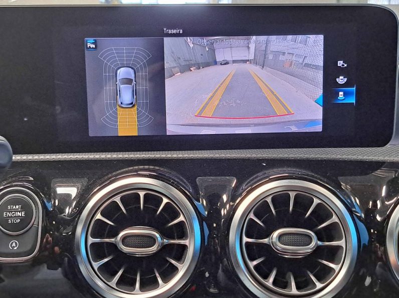 MERCEDES-BENZ A180D LINE AMG AUTO completo