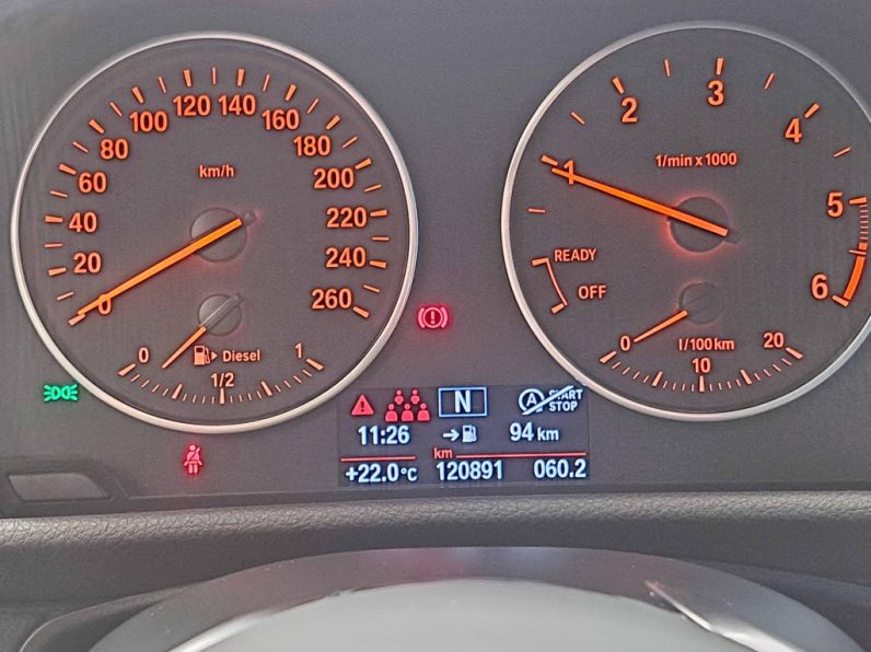 BMW 216D GRAND TOURER 7L completo
