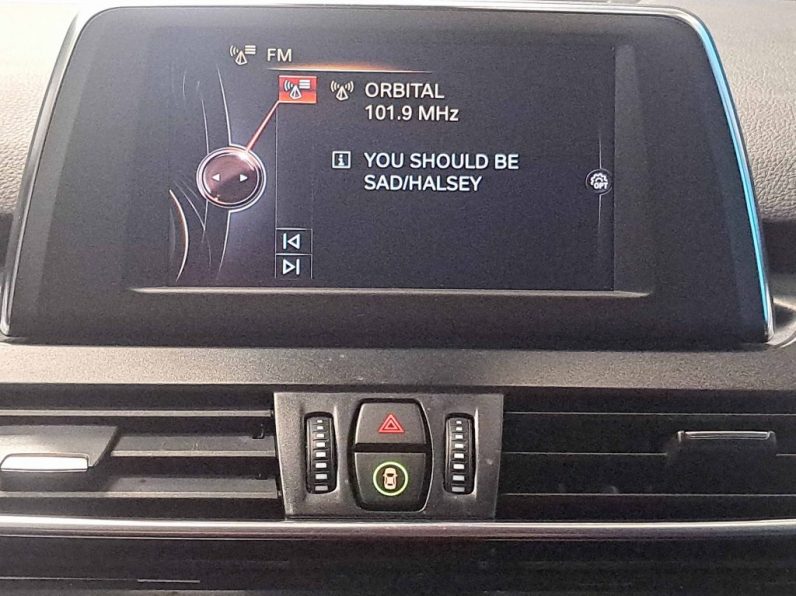 BMW 216D GRAND TOURER 7L completo