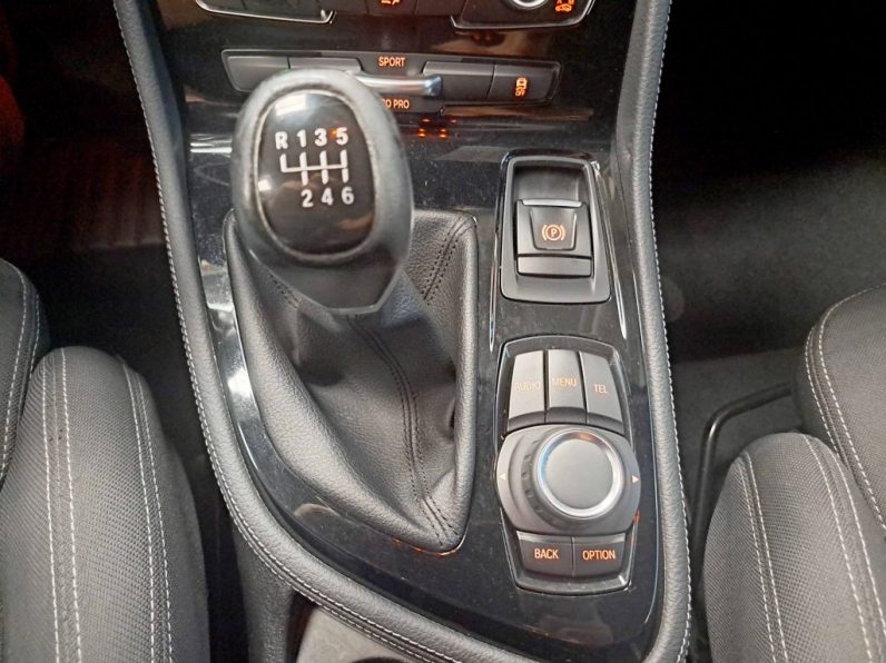 BMW 216D GRAND TOURER 7L completo