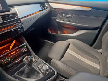 BMW 216D GRAND TOURER 7L completo